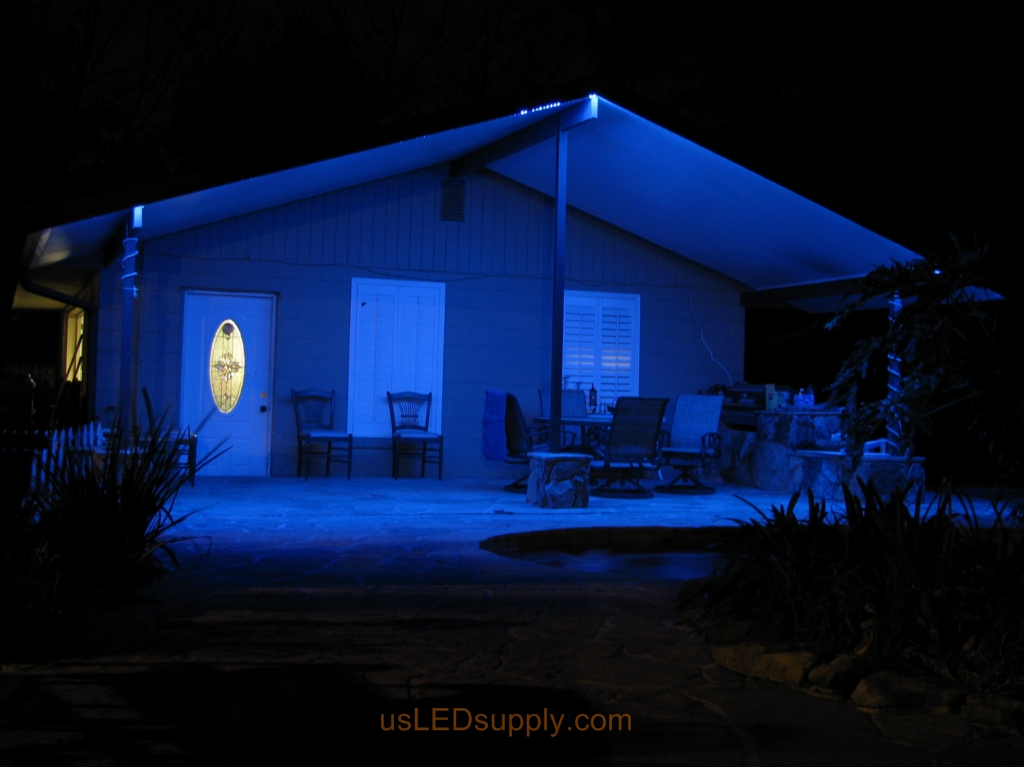 Florida garage patio uses LED lighting and becomes the perfect spot for catered events.