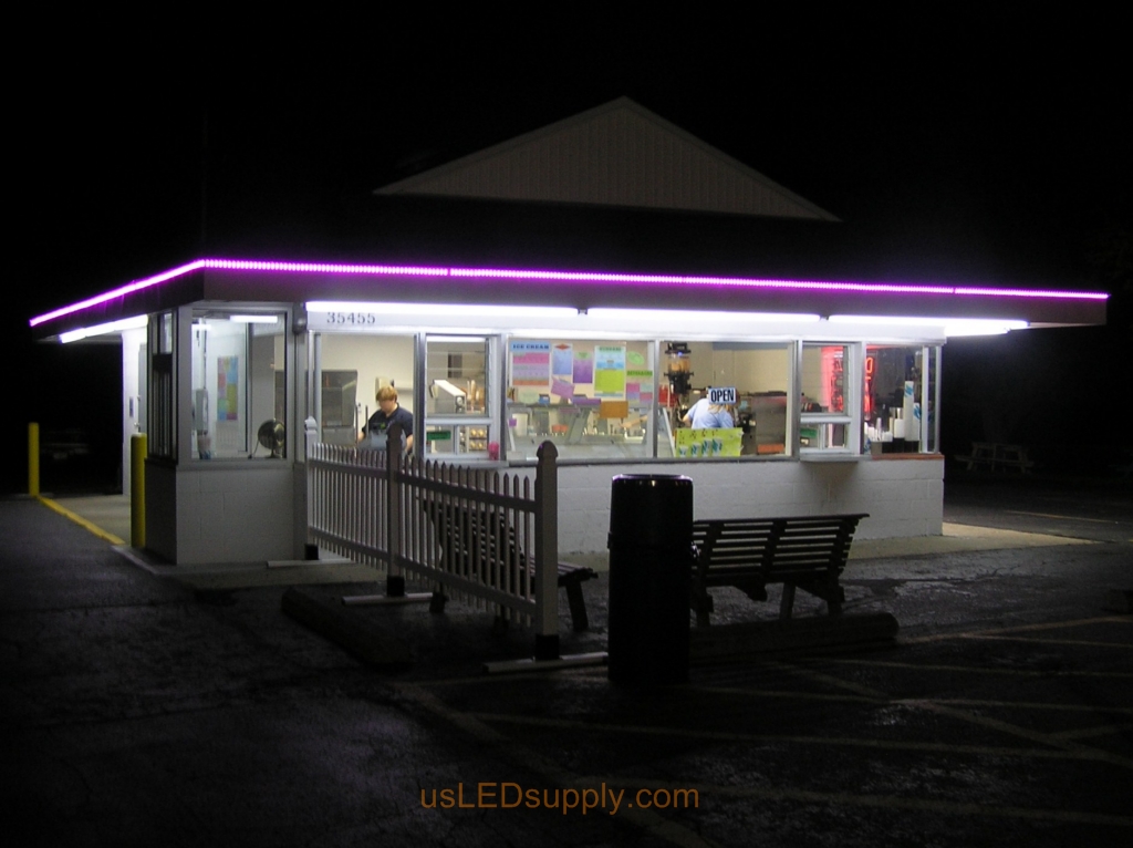 Ice Cream Shop uses RGB LED Strips to outline their roof in place of neon lights.